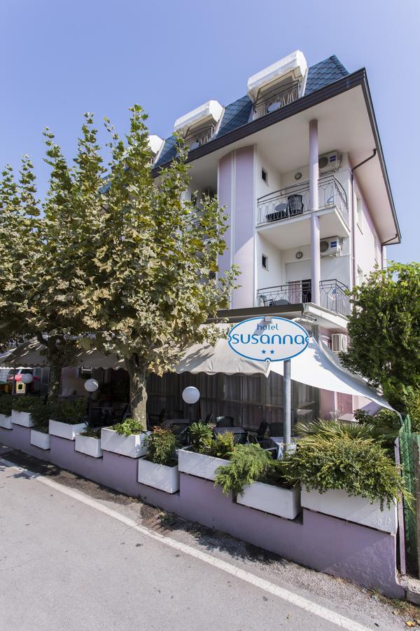 Hotel Susanna Римини Экстерьер фото